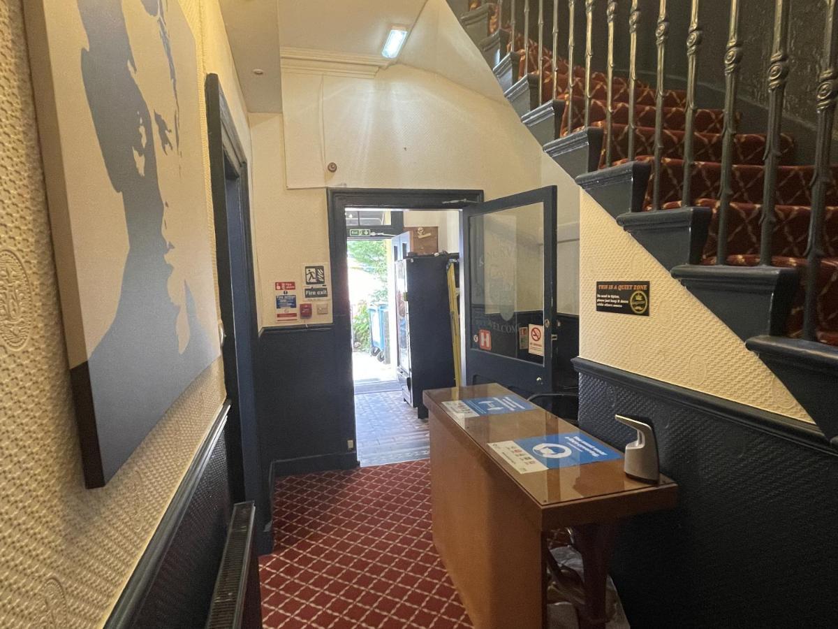 The Kingsview Townhouse - Boutique Hostel Эдинбург Экстерьер фото
