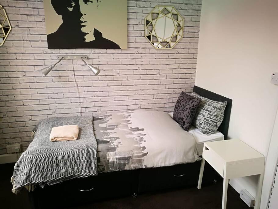 The Kingsview Townhouse - Boutique Hostel Эдинбург Экстерьер фото