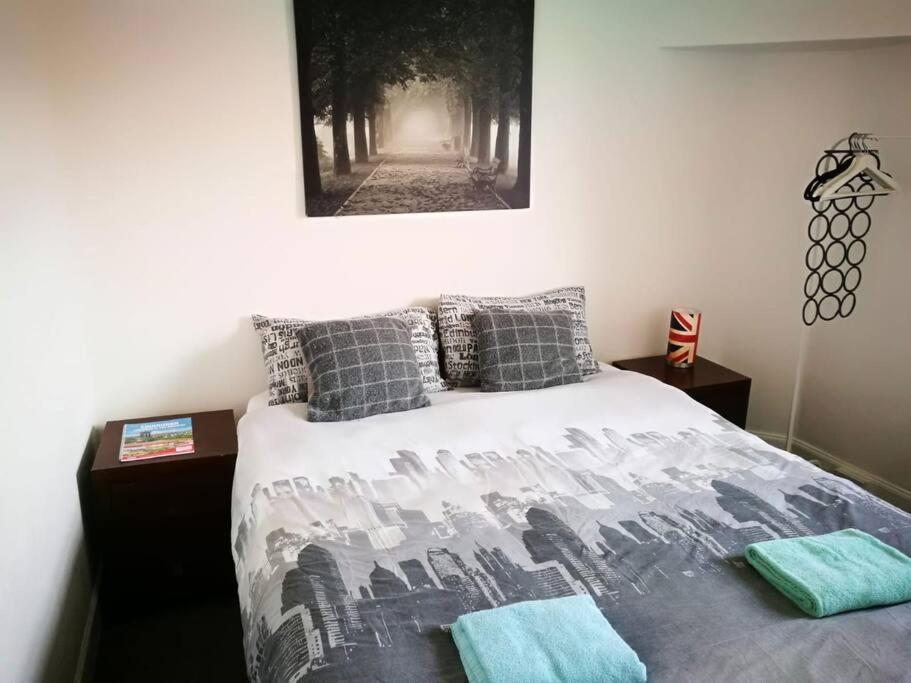 The Kingsview Townhouse - Boutique Hostel Эдинбург Экстерьер фото