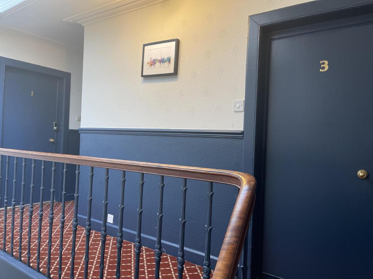 The Kingsview Townhouse - Boutique Hostel Эдинбург Экстерьер фото