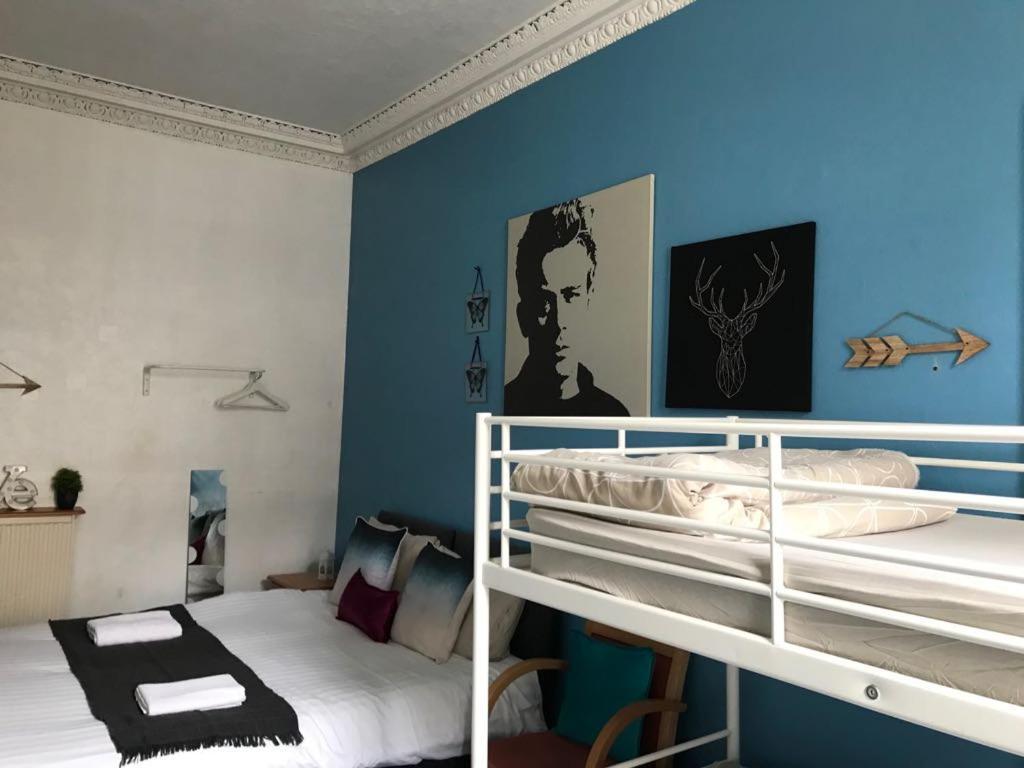 The Kingsview Townhouse - Boutique Hostel Эдинбург Экстерьер фото