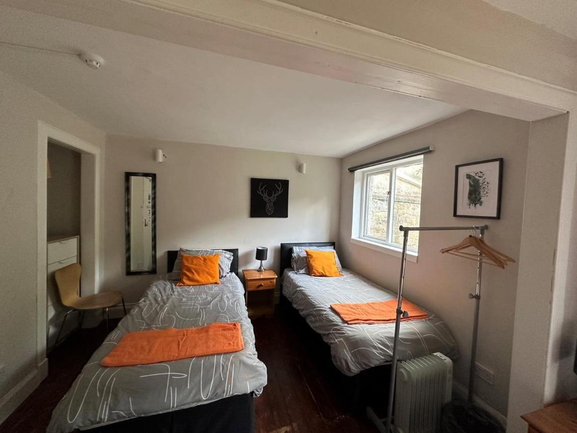 The Kingsview Townhouse - Boutique Hostel Эдинбург Экстерьер фото